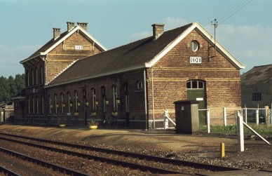 EDE  79-4908.jpg